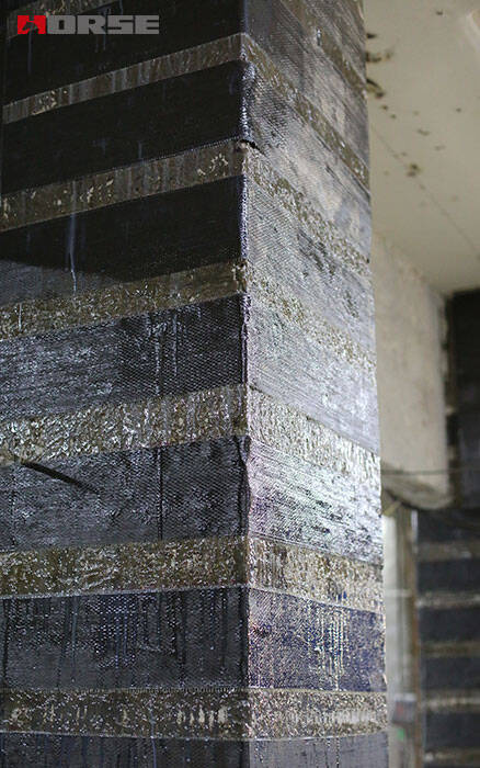 Carbon fiber fabric reinforced concrete column Carbon fiber fabric reinforced concrete column