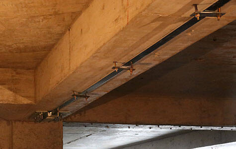 Reinforced concrete beams strengthened with CFRP laminate Reinforced concrete beams strengthened with CFRP laminate