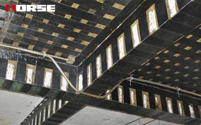 Horse Construction's carbon fibers is extremely thin, lightweight, and flexible Horse Construction's carbon fibers is extremely thin, lightweight, and flexible