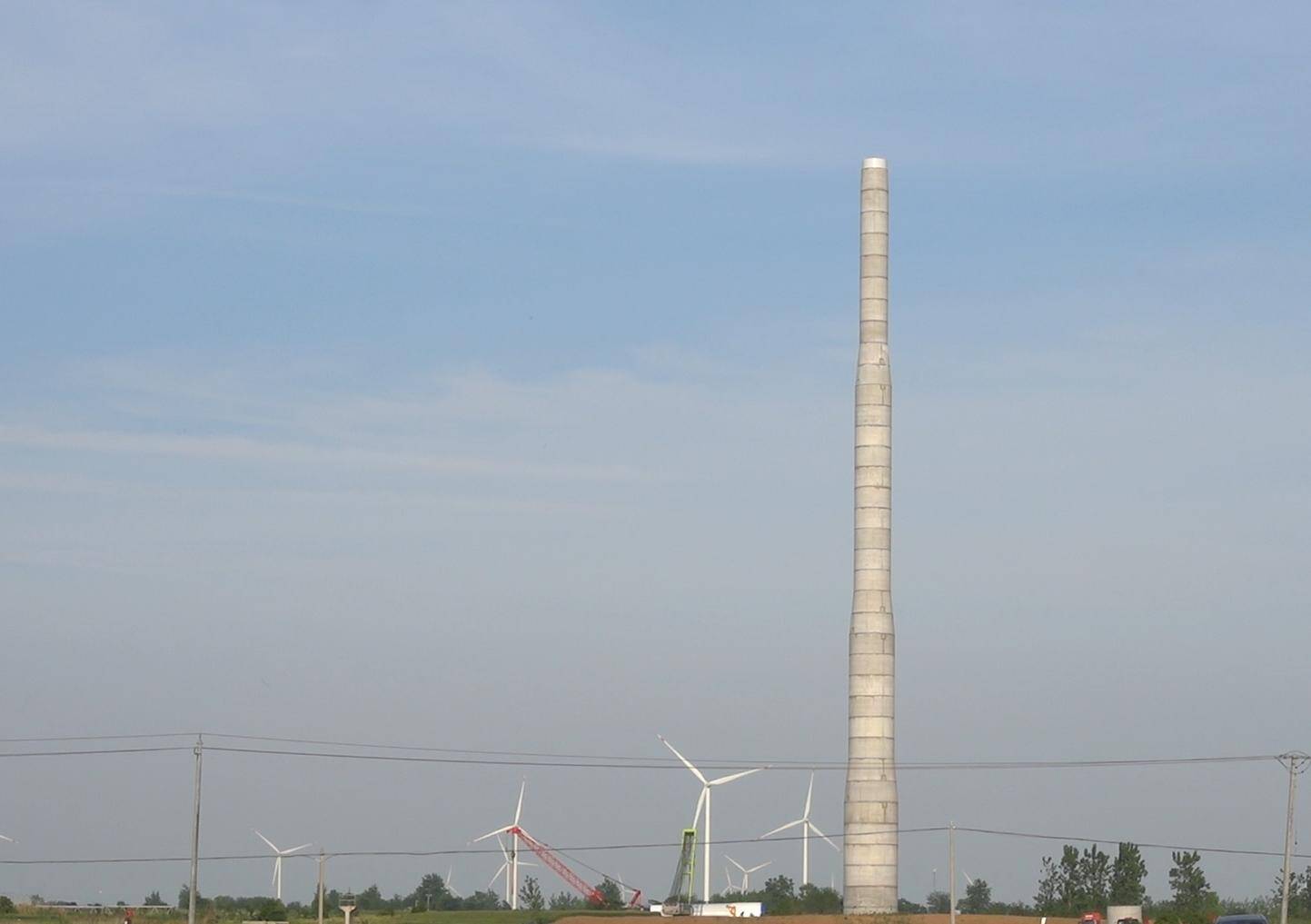 Segmented Concrete in Wind Turbine Tower Segmented Concrete in Wind Turbine Tower